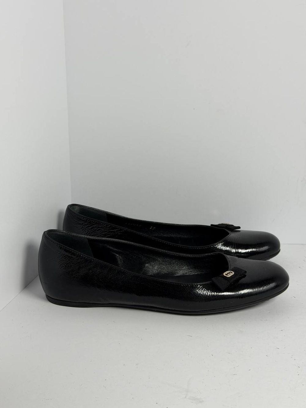 Gucci Ribbon Interlocking G Black Patent Leather Ballet Shoes Flats Size 37